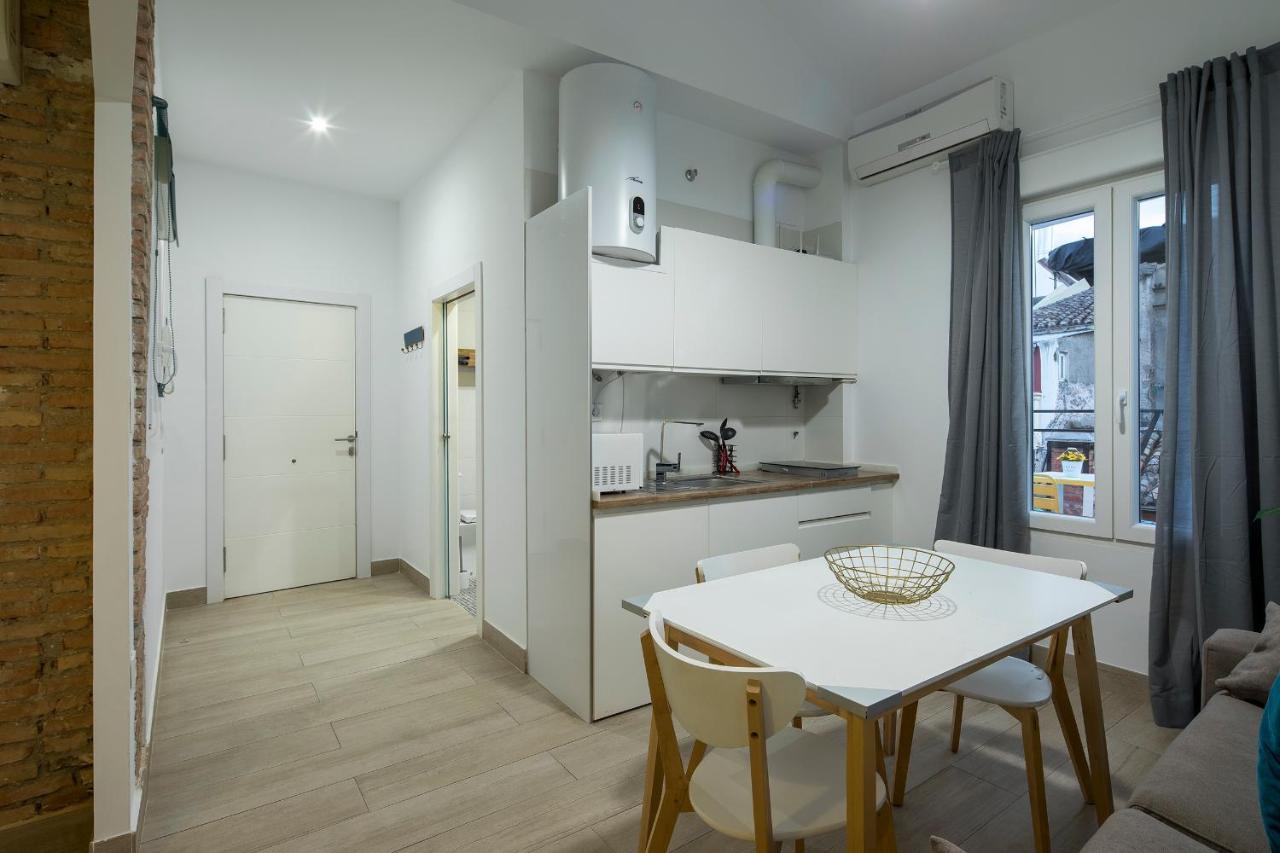 Rose Apartamentos Гранада Экстерьер фото